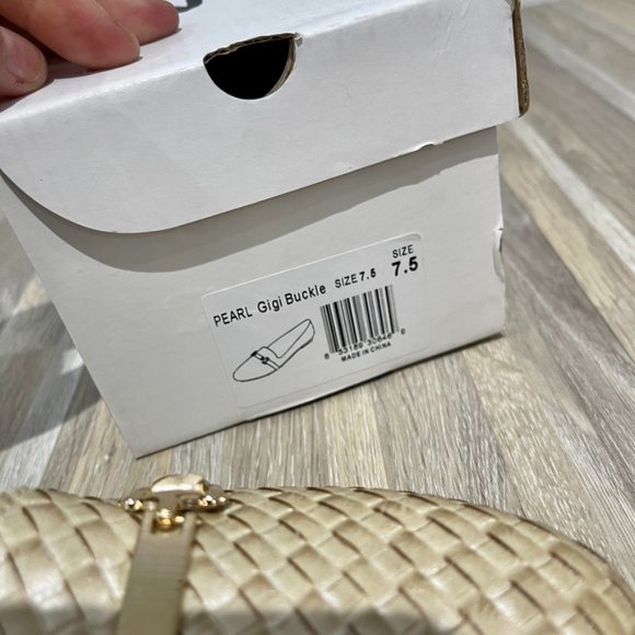 Seven7 Pearl Gigi Woven Buckle Flats - Picture 5 of 7